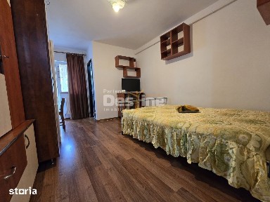 Garsoniera de inchiriat | Galata | Etaj 2 | Centrala proprie | Mobilat