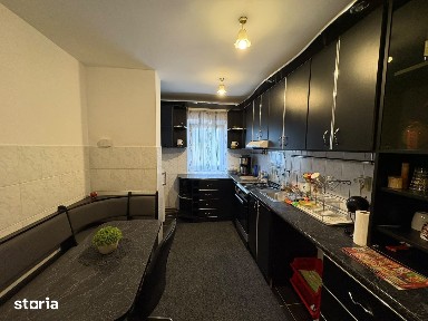 Apartament 4 decomandat camere 87 mp de închiriat zona semicentrala et