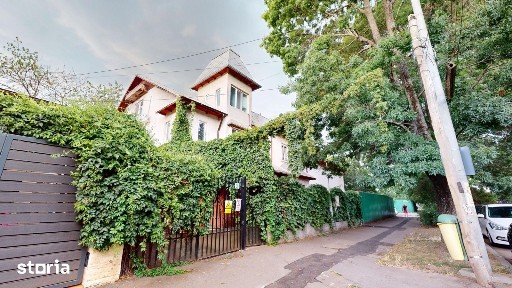 Vila spațioasă 13 camere, 350 mp utili, Dămăroaia,sector 1