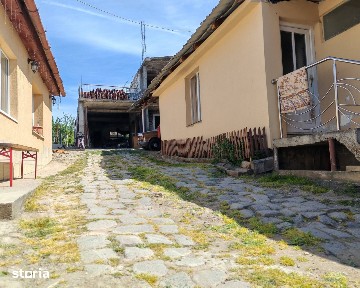 Sofimob Team / Casa cu teren in Oradea