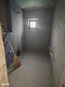Ag Avantaj imobiliare Ap 3 cam, zona scoala 24, la o uri Brazda