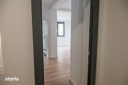 Apartament 2 camere de inchiriat, Dumbravita, cladire birouri