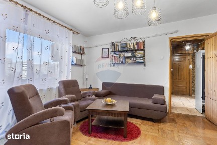 Apartament cu 3 camere de vânzare în zona Aurel Vlaicu