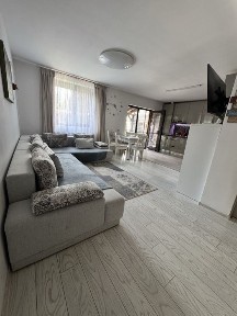 Casa individuala de vanzare in Sag zona manastire