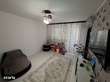 Apartament cu 4 camere renovat centrala gaz Inel II