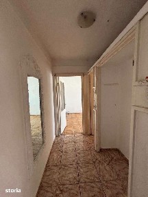 De vanzare apartament cu 2 camere si balcon, zona linistita 31000euro