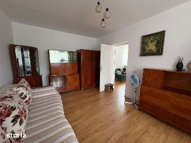 Apartament 3 camere | 2 dormitoare | 1 living | 1 baie | 1 balcon | zo