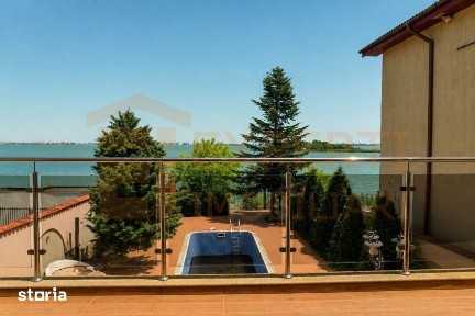 Casa de lux cu piscina vedere Lac Siutghiol | Ovidiu