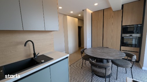 Penthouse 3 camere, 90 mp terasa 88 mp, zona ultracentrala