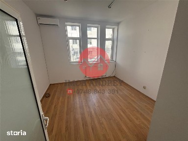 Spatiu 15 mp ultracentral, ideal birou sau salon de înfrumusetare