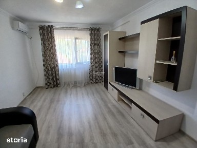Apartament 1 camera de inchiriat zona Podu de Fier