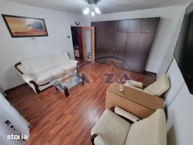 Apartament cu 2 camere de vânzare, Strada Bucovinei, Baia Mare, etaj 3