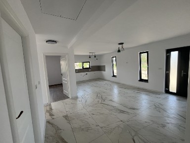 Casa Noua parter Sanmihaiu German