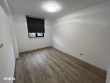 Inchiriere 3 camere Tunari - Birou/rezidenta