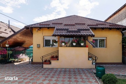 Casă cu teren de 634 mp și beci | Calea Câmpulung, Pitești