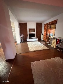 Casa 4 camere de vanzare Stefanesti,1km de Pitesti