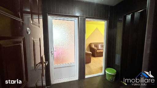 Apartament 3 camere - Petrosani | Str. Aviatorilor | Etaj 4/4
