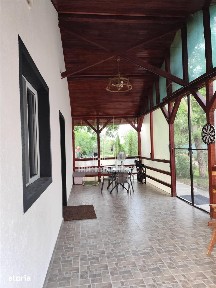 Casa individuala mobilata de vanzare 3 camere 74mp I Terasa acoperita