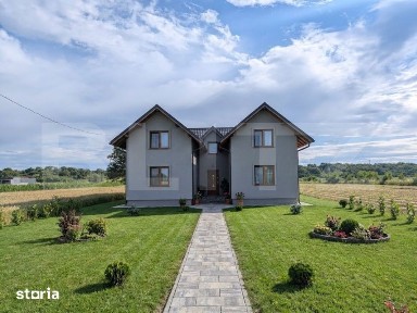 Casa Spatioasa la Rosu cu 7.500 mp Teren - Oportunitate Rara in Luc