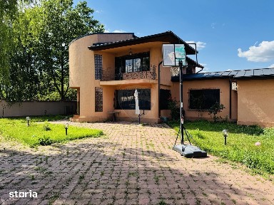 Casă de închiriat | 4 camere | Teren 530 mp | Otopeni