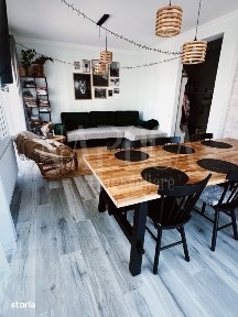 Apartament 3 camere de vanzare in Terra, Floresti