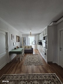 Apartament 3 camere, 56 mp, balcon 11 mp, parcare! Zona Florilor!