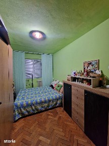 Apartament 3 camere, etaj intermediar, zona Șagului - Dâmbovița