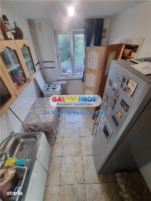 VANZARE APARTAMENT 3 CAMERE RAHOVA ANTIAERIANA