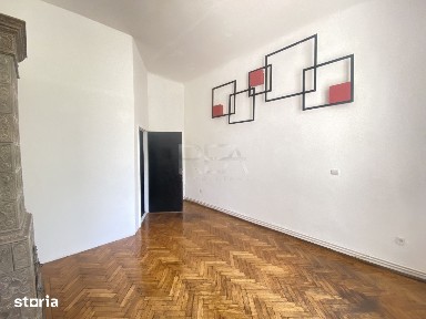 3 camere- Centrala Proprie- Bulevardul Regina Elisabeta-Stradal
