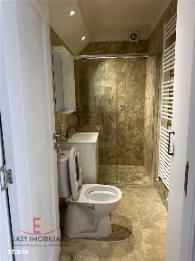 Apartament 2 camere, UMF, prima inchiriere, ultracentral, etaj 1, Targ