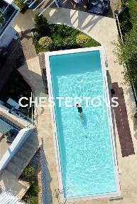 Resort de lux de vanzare la Cazanele Dunarii | Afacere la cheie pe mal