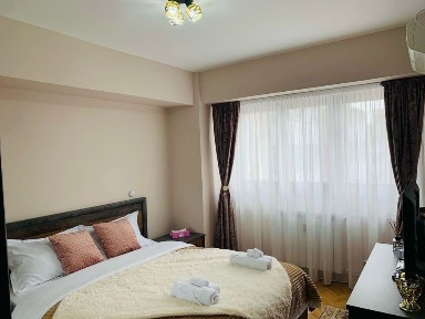 Propietar - Apartament elegant/renovat/3 camere/73mp, Victoriei/Sos. Nicolae Titulescu, Posibilitate loc parcare. 242000 Euro.