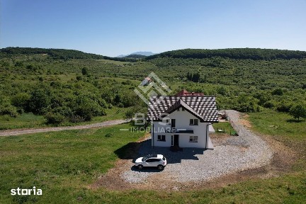 Vilă S+P+M de Vânzare | Bistrița, Zona DN17C (lângă Pico Verde)