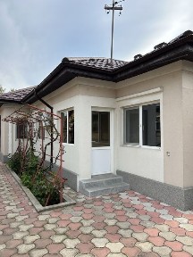 Vand casa in Roșiori de Vede renovata complet,mobilata
