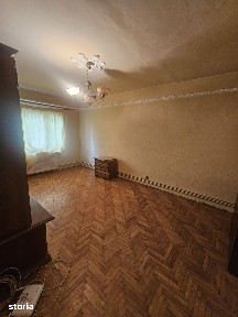 Apartament 3 camere decomandat - centrala termica !