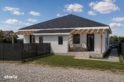 Duplex pe parter Zona Foarte Buna- Toate utilitatile - 141.000 Euro