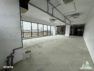 Spatiu comercial de vanzare cu chiriasi Investitie in zona de Nord