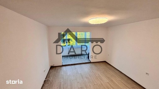Vand apartament cu 3 camere