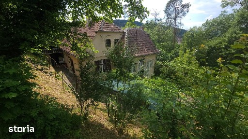 Proprietate excepțională - ultimul teren langa zidului Cetății UNESCO