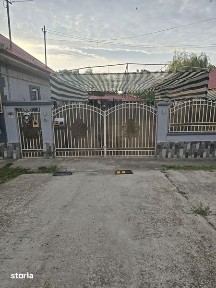 vand casa 5 camere in zimand nou