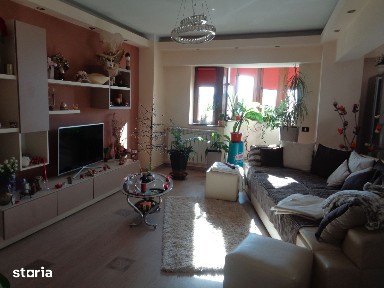 Apartament 2 camere la cheie, et. 3 Pta Spitalului - Spitalul Judetean