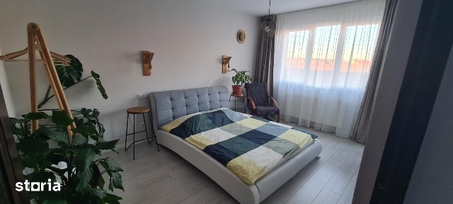 COMISION 0 Apartament 3 camere zona Sub Cetate