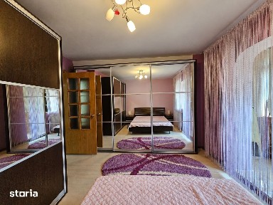 Apartament cu 3 camere de vanzare în Faleză Nord