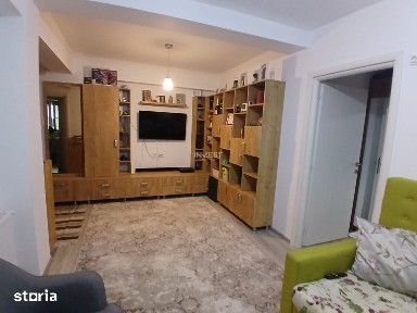 Apartament 2 camere Pacurari cu parcare, boxa si balcon spatios la 500