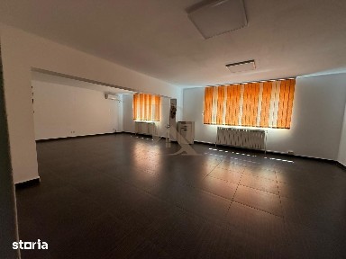 Spatiu birou Copou - Facultatea de Arte 60 mp 2 locuri de parcare