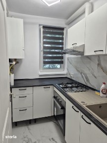 Apartament cu doua camere de inchiriat. 2000lei