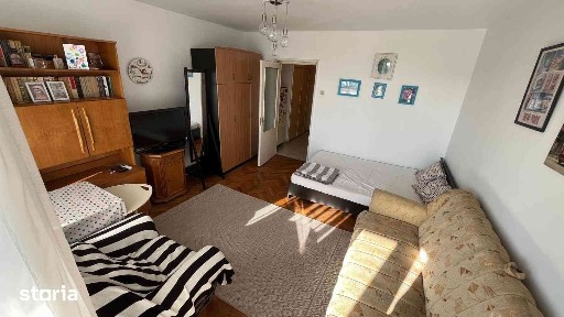 Garsonieră de vânzare, etaj 7, balcon