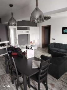 De vanzare apartament 4 camere Centrul Vechi