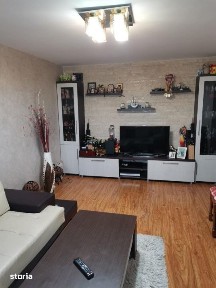 Apartament 3 camere, 77 mp, zona Vest