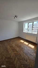 Apartament 3 camere decomandat, Craiovița Nouă - Zona Orizont 9/10